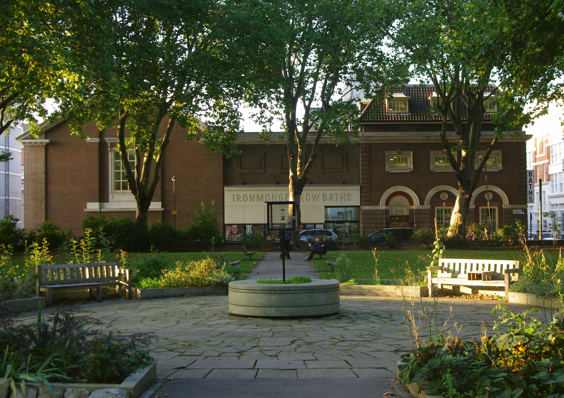 Ironmonger Row Baths, view 2