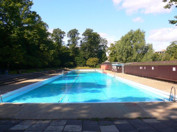 Jesus Green Lido, view 2