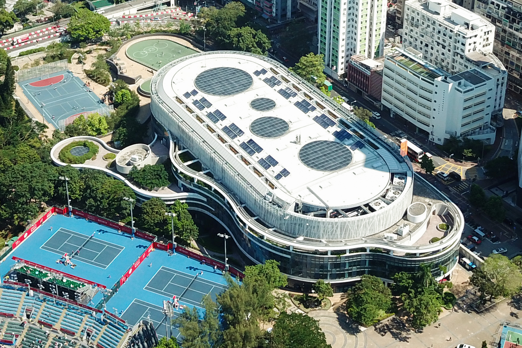 Victoria Park Swimming Pool | 维多利亚公园游泳池