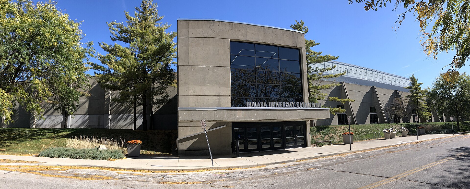 I. U. Natatorium / IUPUI Sports Complex, view 2