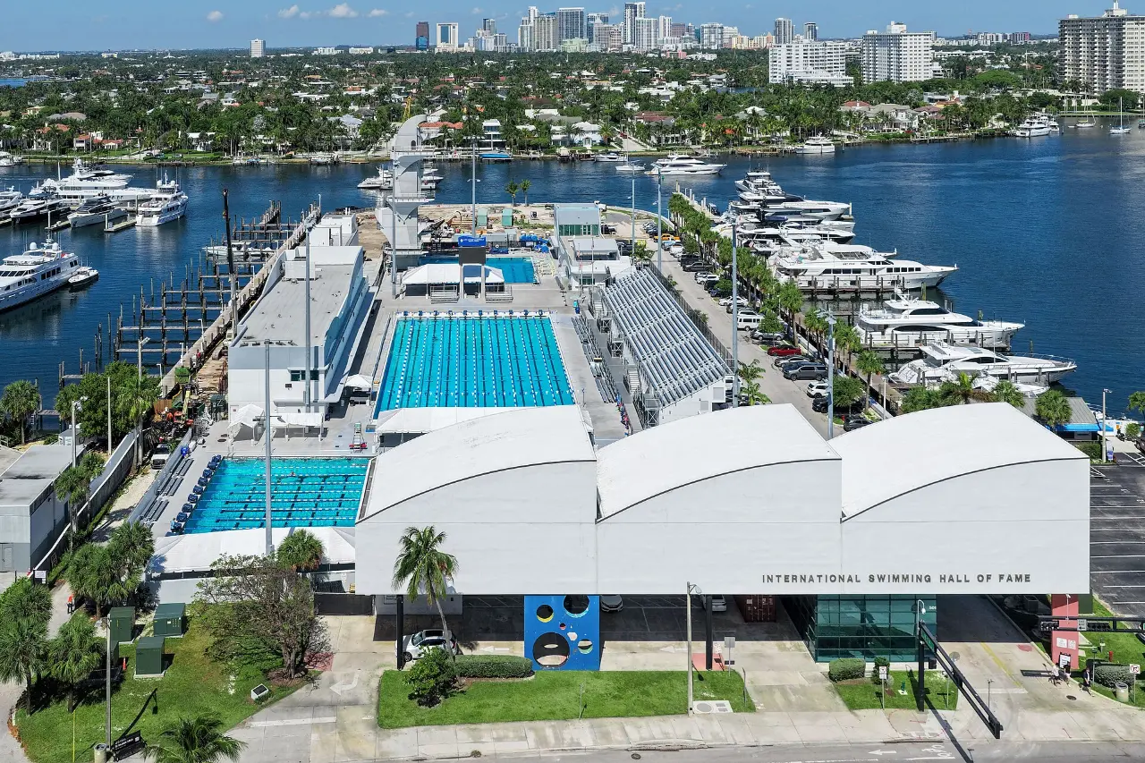 Fort Lauderdale Aquatic Complex, view 1